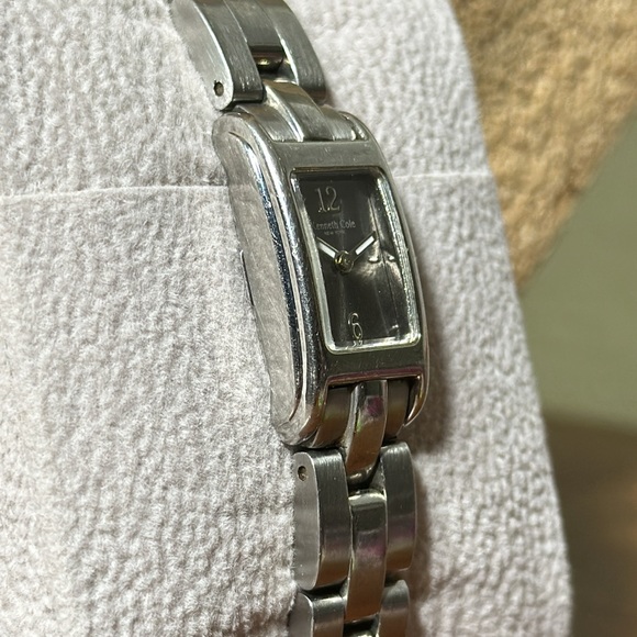 KENNETH COLE Stainless Steel Women’s Watch KC4204 - Picture 4 of 12